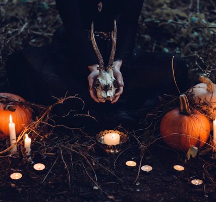 Photo Pumpkin chandelier