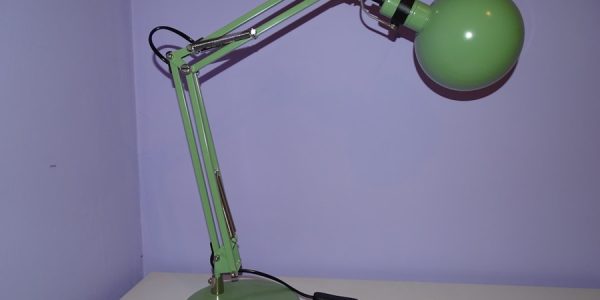 Photo "Metal tripod reading lamp for living room corner"