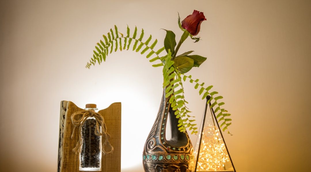 Photo Vintage Tulip Wall Lamp