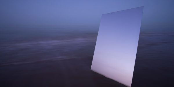 Photo minimalist cube wall light